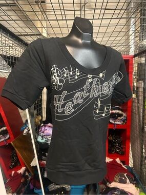 Heatherette designer LA hilton 2000’s Black Graphic Scoop Neck knit shirt M